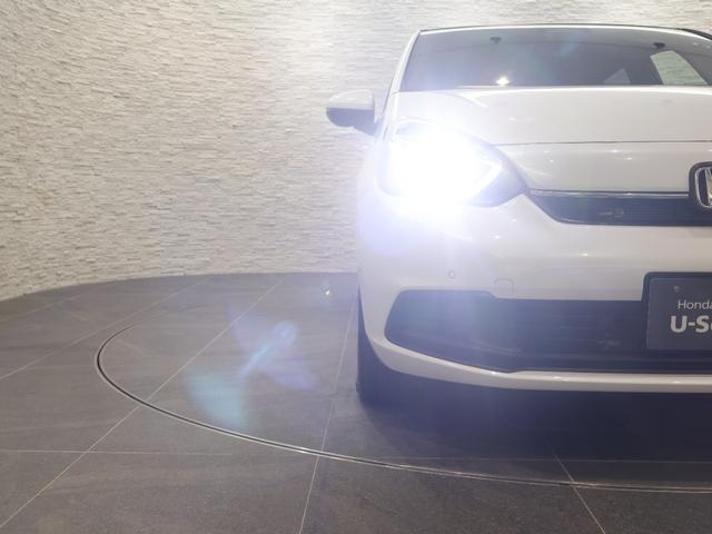 フィット ホーム　レンタアップ　社外ナビ　バックカメラ　パーキングセンサー　横滑り防止　ＥＴＣ　ＬＥＤライト　純正ＳＷ　スマートキー　記録簿　衝突軽減　リアカメラ　ソナー　ＵＳＢ接続　ＡＡＣ　サイドエアバック　スマキー（25枚目）