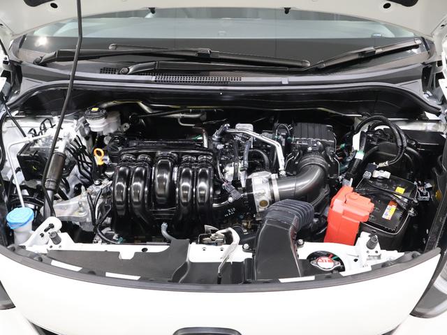 フィット ホーム　レンタアップ　社外ナビ　バックカメラ　パーキングセンサー　横滑り防止　ＥＴＣ　ＬＥＤライト　純正ＳＷ　スマートキー　記録簿　衝突軽減　リアカメラ　ソナー　ＵＳＢ接続　ＡＡＣ　サイドエアバック　スマキー（27枚目）