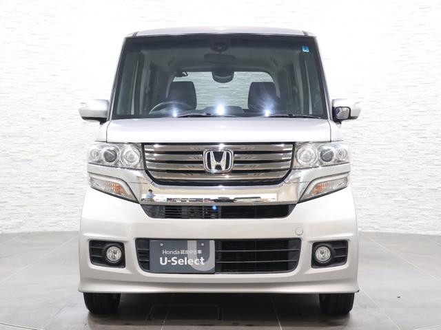 Ｎ－ＢＯＸ＋カスタム Ｇ車いす仕様車　電動ウインチベルト　車いす引き込みアルミラダー　純正ナビ　バックカメラ　左側パワースライドドア　衝突軽減ブレーキ　踏み間違い防止　横滑り防止　ＥＴＣ　ＨＩＤライト　フォグ　純正ＡＷ　スマートキー（3枚目）