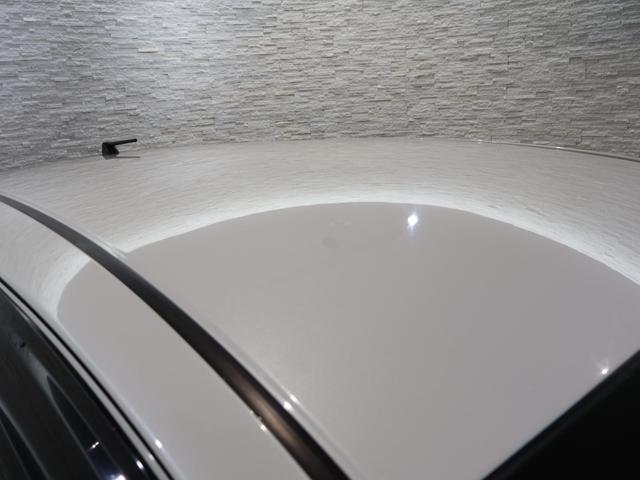 フィット １３Ｇ・Ｆ　雹損害　純正ナビ　バックカメラ　横滑り防止　アイドリングストップ　ＥＴＣ　ハロゲンライト　純正ＳＷ　スマートキー　リヤカメラ　アクティブクルーズ　コーナーセンサー　衝突被害軽減　イモビライザー　ＡＡＣ（2枚目）