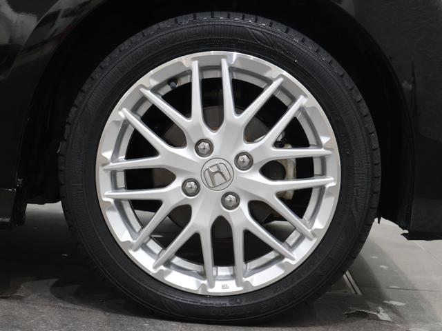 Ｎ－ＢＯＸカスタム Ｌターボ　純正ナビ　バックカメラ　両側パワースライドドア　パーキングセンサー　横滑り防止　シートヒーター　ＥＴＣ　ＬＥＤライト　フォグ　純正ＡＷ　スマートキー　地デジチューナー　衝突軽減ブレーキサポート　ＰＳ（32枚目）