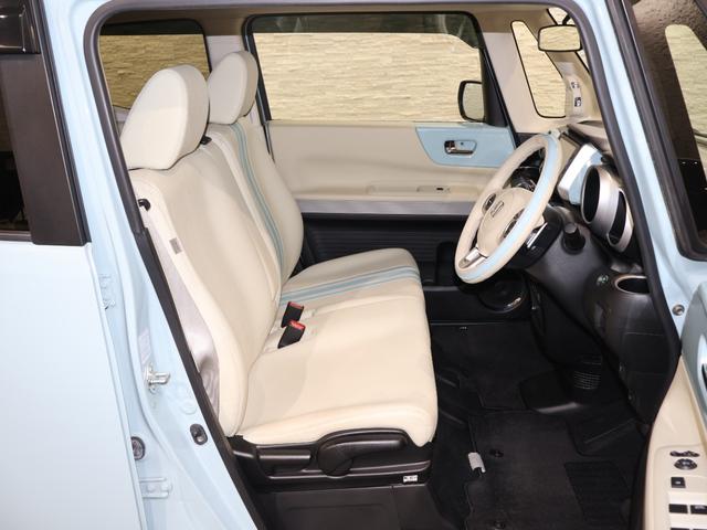 Ｎ－ＢＯＸスラッシュ Ｇ・ターボＬインテリアカラーパッケージ　４ＷＤ　純正ナビ　バックカメラ　クルーズコントロール　衝突軽減ブレーキ　踏み間違い防止　横滑り防止　シートヒーター　ＥＴＣ　ＨＩＤライト　純正流用ＳＷ　スマートキー　クルコン　フルセグＴＶ　ターボ（12枚目）