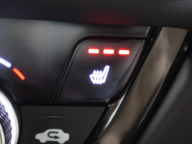ヴェゼル ｅ：ＨＥＶＺ　純正ホンダコネクトディスプレイ　バックカメラ　ブラインドスポットインフォメーション　後席出庫サポート　パーキングセンサー　横滑り防止　ＥＴＣ　ＬＥＤライト　フォグ　純正ＡＷ　スマートキー　スマキ（10枚目）