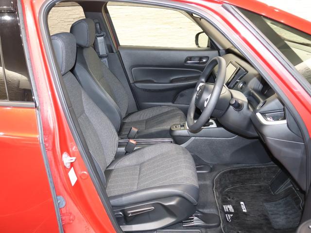 フィット ホーム　純正ナビ　バックカメラ　ホンダセンシング　パーキングセンサー　横滑り防止　ＥＴＣ　ＬＥＤライト　純正ＳＷ　スマートキー　衝突軽減ブレーキ　リアカメ　オートライト　クリアランスソナー　フルセグＴＶ（15枚目）