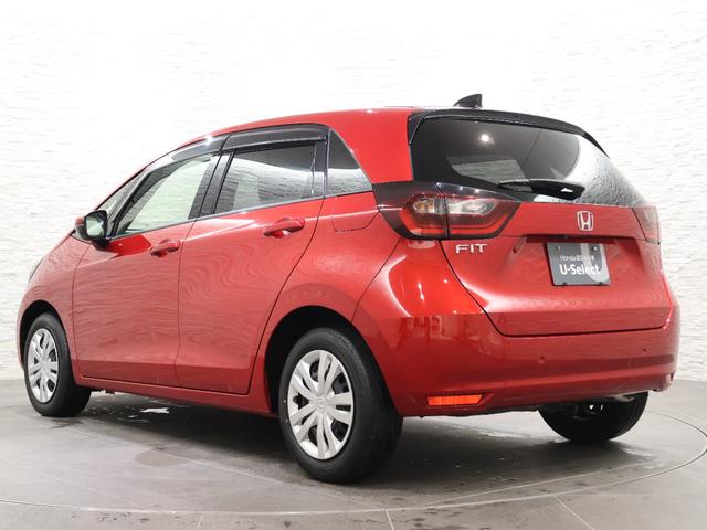 フィット ホーム　純正ナビ　バックカメラ　ホンダセンシング　パーキングセンサー　横滑り防止　ＥＴＣ　ＬＥＤライト　純正ＳＷ　スマートキー　衝突軽減ブレーキ　リアカメ　オートライト　クリアランスソナー　フルセグＴＶ（25枚目）