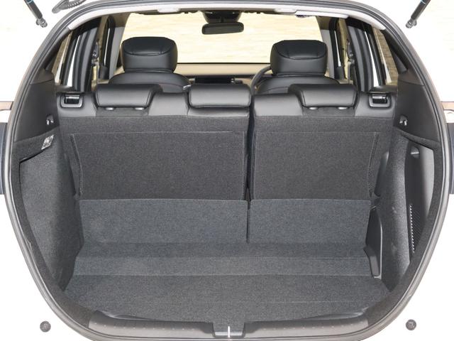 フィット e:HEVモデューロX 純正ナビ バックカメラ パーキングセンサー 横滑り防止 シートヒーター ETC LEDライト フォグ 純正AW スマートキー LEDヘッドランプ オートクルーズコントロール フルオートエアコン DVD(19枚目)