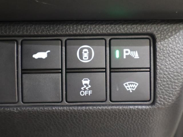 ヴェゼル ｅ：ＨＥＶＺ　純正ホンダコネクトディスプレイ　マルチビューカメラ　ホンダセンシング　ブラインドスポットインフォメーション　パーキングセンサー　横滑り防止　ＥＴＣ　ＬＥＤライト　フォグ　純正ＡＷ　スマートキー　スマキ（11枚目）