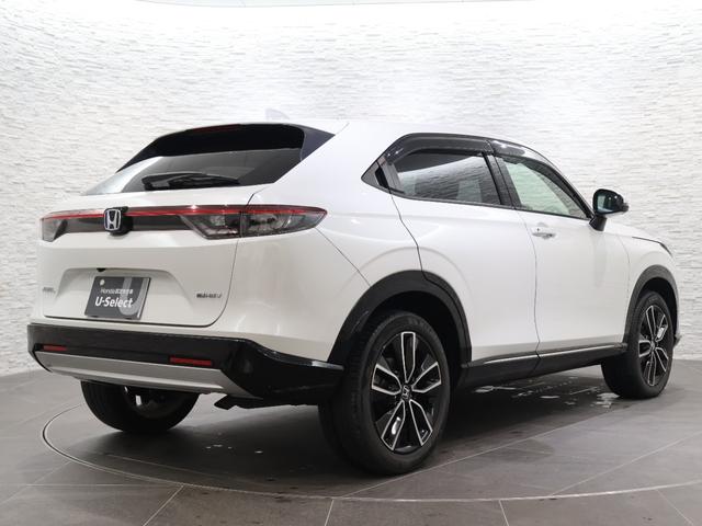 ヴェゼル ｅ：ＨＥＶＺ　純正ホンダコネクトディスプレイ　マルチビューカメラ　ホンダセンシング　ブラインドスポットインフォメーション　パーキングセンサー　横滑り防止　ＥＴＣ　ＬＥＤライト　フォグ　純正ＡＷ　スマートキー　スマキ（24枚目）