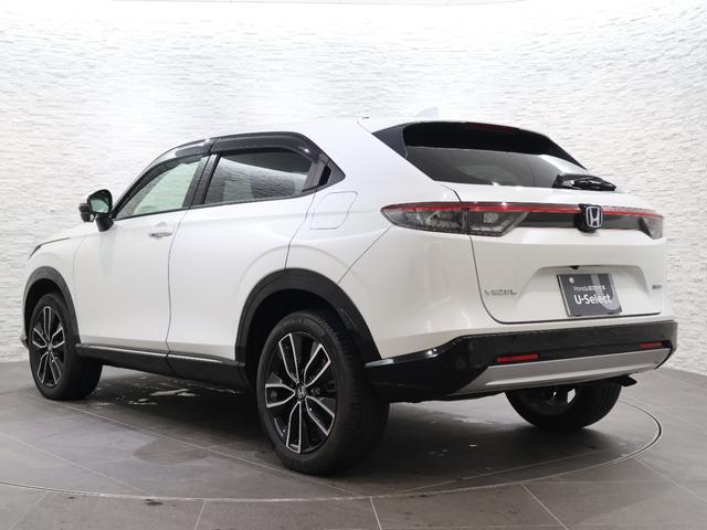 ヴェゼル ｅ：ＨＥＶＺ　純正ホンダコネクトディスプレイ　マルチビューカメラ　ホンダセンシング　ブラインドスポットインフォメーション　パーキングセンサー　横滑り防止　ＥＴＣ　ＬＥＤライト　フォグ　純正ＡＷ　スマートキー　スマキ（26枚目）