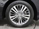 純正のアルミホイールが足元を飾ります!タイヤサイズは215/55R17になります。