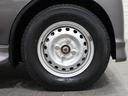 純正のスチールホイールが足元を飾ります!タイヤサイズは155/70R13になります。