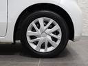 純正のホイールキャップが足元を飾ります!タイヤサイズは155/65R14になります。