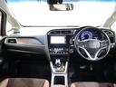 操作性に優れた運転席となります!小物入れや各ボタンの配置にこだわり、使いやすいです!座り心地もよく視認性も良好なのでロングドライブもお任せ下さい!