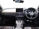 操作性に優れた運転席となります!小物入れや各ボタンの配置にこだわり、使いやすいです!座り心地もよく視認性も良好なのでロングドライブもお任せ下さい!