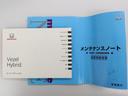 ハイブリッドＲＳ・ホンダセンシング　純正ナビ　バックカメラ　横滑り防止　シートヒーター　ＥＴＣ　ＬＥＤライト　フォグ　社外ＡＷ　スマートキー　定期点検記録簿　デュアルエアコン　サイドＳＲＳ　Ｒカメ　フルオートエアコン　両席エアバック（30枚目）