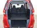 ２列目シートを倒すと、広々としたラゲッジスペースが生まれます！大きな荷物や長い荷物も簡単に収納することができます！
