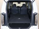 ２列目シートを倒すと、広々としたラゲッジスペースが生まれます！大きな荷物や長い荷物も簡単に収納することができます！