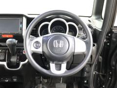 �ϥ�ɥ����˥����ǥ�����⥳�󥹥��å�����������Ƥޤ����긵�ǻ볦�򤽤餵���˥ܥ�塼��Ĵ�����⡼�����ء����ɡ��ʽ祹���åפʤɤ���ǽ��������ž�򤷤ʤ��������ǽ�Ǥ��� 6