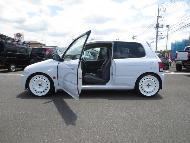 Rs Mトレックエンジン タイプR仕様 車高調 16インチホイール 社外マフラー ダッシュマット社製ダッシュマット タイミングベルト交換済み(8枚目)