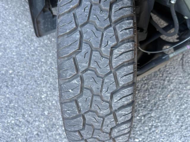 エブリイ ジョインターボ　４ＷＤ／プレミアプラチナ保証１年付／社外ナビ／フルセグＴＶ／バックカメラ／衝突軽減ブレーキ／ＸＪ０４　１４インチアルミ／ベットキット／リフトアップ／社外マフラー／パークセンサー／ＥＴＣ／キーレスキー（58枚目）