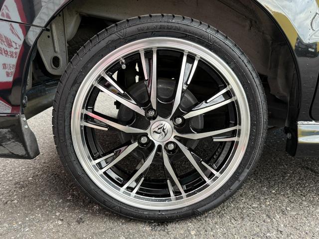 エブリイワゴン ＰＺターボスペシャル　４ＷＤ／プレミアゴールド保証１年付／ＧＭＴオリジナルフルエアロ／社外ナビ／フルセグＴＶ／バックカメラ／テクノピア　カシーナ１６インチアルミ／両側パワースライドドア／ディスチャージヘッドランプ／ＥＴＣ（42枚目）