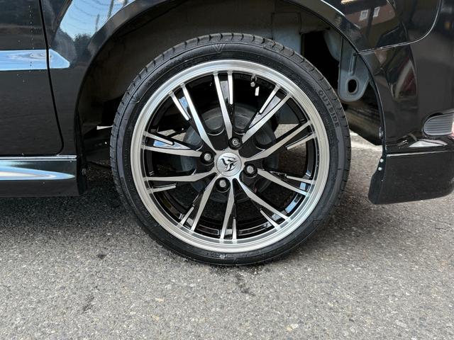 エブリイワゴン ＰＺターボスペシャル　４ＷＤ／プレミアゴールド保証１年付／ＧＭＴオリジナルフルエアロ／社外ナビ／フルセグＴＶ／バックカメラ／テクノピア　カシーナ１６インチアルミ／両側パワースライドドア／ディスチャージヘッドランプ／ＥＴＣ（43枚目）