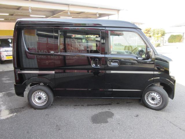 日産 ＮＶ１００クリッパーバン