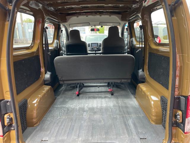 ＮＶ２００バネットバン ＤＸ　５Ｃ８サンド（ベージュ）全塗装済／プレミアゴールド保証１年付／新品マッドヴァンスＸタイプＳ　１４インチアルミ／新品オープンカントリーＲＴタイヤ／純正ナビ／フルセグＴＶ／バックカメラ／ＥＴＣ（33枚目）