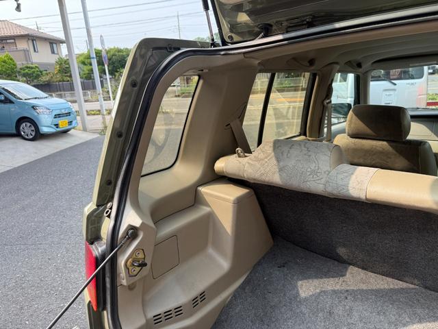 ラシーン タイプＡ　４ＷＤ／シーダーグリーン全塗装済／新品グリップマックス　マッドレイジＭＴタイヤ／ＥＴＣ／キーレスキー／ルーフレール／ＣＤ／背面タイヤ／パワーウインドウ／パワステ（38枚目）