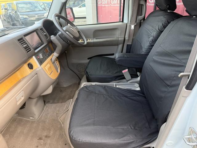 エブリイワゴン PZターボスペシャル プレミアゴールド保証1年付/社外ナビ/フルセグTV/両側自動ドア/オートステップ/フォグランプ/HID/新品ロクサーニ マルチフォルケッタ 16インチアルミ/社外エアロ/整備記録簿2枚(39枚目)