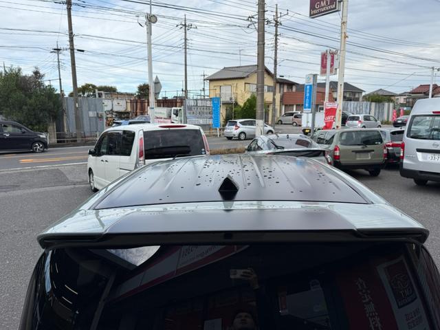 シエンタ ハイブリッドG アーバンカーキ全塗装/プレミアプラチナ保証1年付/純正ナビ/フルセグTV/Bカメラ/両側自動ドア/新品マッドヴァンス06 16インチアルミ/新品オープンカントリーRTタイヤ/ETC/スマートキー2個(15枚目)