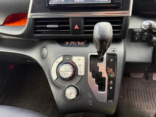 シエンタ ハイブリッドG アーバンカーキ全塗装/プレミアプラチナ保証1年付/純正ナビ/フルセグTV/Bカメラ/両側自動ドア/新品マッドヴァンス06 16インチアルミ/新品オープンカントリーRTタイヤ/ETC/スマートキー2個(30枚目)