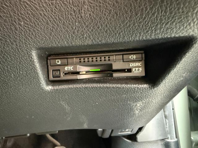 シエンタ ハイブリッドG アーバンカーキ全塗装/プレミアプラチナ保証1年付/純正ナビ/フルセグTV/Bカメラ/両側自動ドア/新品マッドヴァンス06 16インチアルミ/新品オープンカントリーRTタイヤ/ETC/スマートキー2個(35枚目)