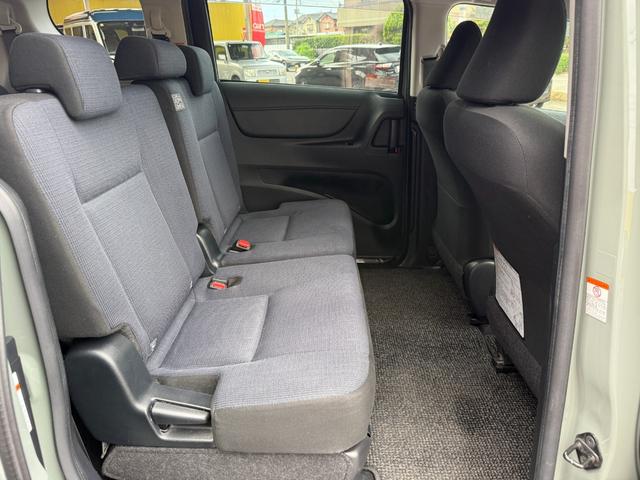 シエンタ ハイブリッドG アーバンカーキ全塗装/プレミアプラチナ保証1年付/純正ナビ/フルセグTV/Bカメラ/両側自動ドア/新品マッドヴァンス06 16インチアルミ/新品オープンカントリーRTタイヤ/ETC/スマートキー2個(39枚目)