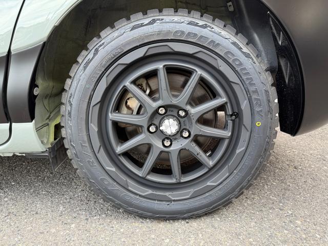 シエンタ ハイブリッドG アーバンカーキ全塗装/プレミアプラチナ保証1年付/純正ナビ/フルセグTV/Bカメラ/両側自動ドア/新品マッドヴァンス06 16インチアルミ/新品オープンカントリーRTタイヤ/ETC/スマートキー2個(61枚目)