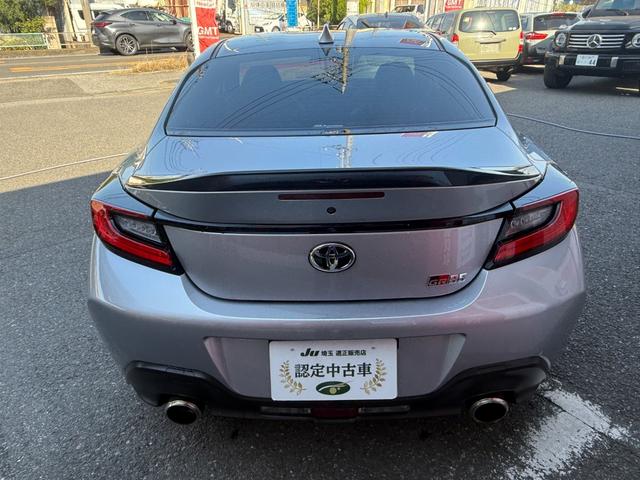 GR86 RZ プレミアプラチナ保証1年付/MT6速/純正9インチナビ/フルセグTV/Bカメラ/HKS製車高調/純正18インチアルミ/スマートキー2個/前席シートヒーター/GRパフォーマンスダンパー/GRカナード(10枚目)