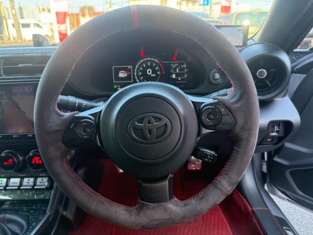 GR86 RZ プレミアプラチナ保証1年付/MT6速/純正9インチナビ/フルセグTV/Bカメラ/HKS製車高調/純正18インチアルミ/スマートキー2個/前席シートヒーター/GRパフォーマンスダンパー/GRカナード(20枚目)