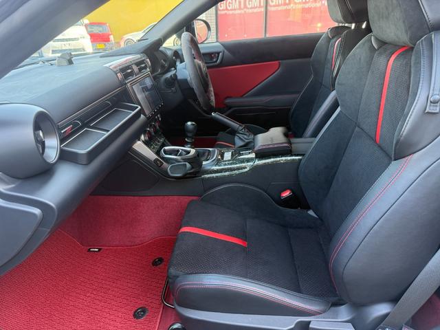 GR86 RZ プレミアプラチナ保証1年付/MT6速/純正9インチナビ/フルセグTV/Bカメラ/HKS製車高調/純正18インチアルミ/スマートキー2個/前席シートヒーター/GRパフォーマンスダンパー/GRカナード(42枚目)