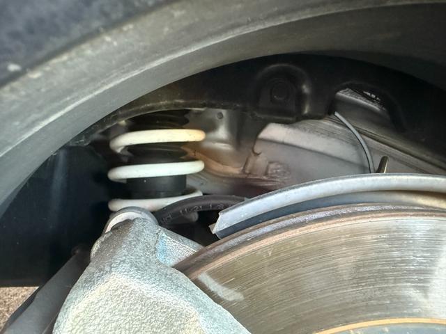 GR86 RZ プレミアプラチナ保証1年付/MT6速/純正9インチナビ/フルセグTV/Bカメラ/HKS製車高調/純正18インチアルミ/スマートキー2個/前席シートヒーター/GRパフォーマンスダンパー/GRカナード(54枚目)