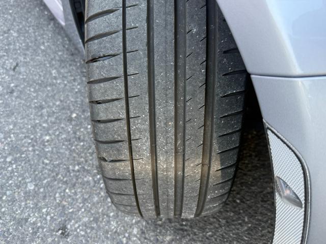 GR86 RZ プレミアプラチナ保証1年付/MT6速/純正9インチナビ/フルセグTV/Bカメラ/HKS製車高調/純正18インチアルミ/スマートキー2個/前席シートヒーター/GRパフォーマンスダンパー/GRカナード(62枚目)