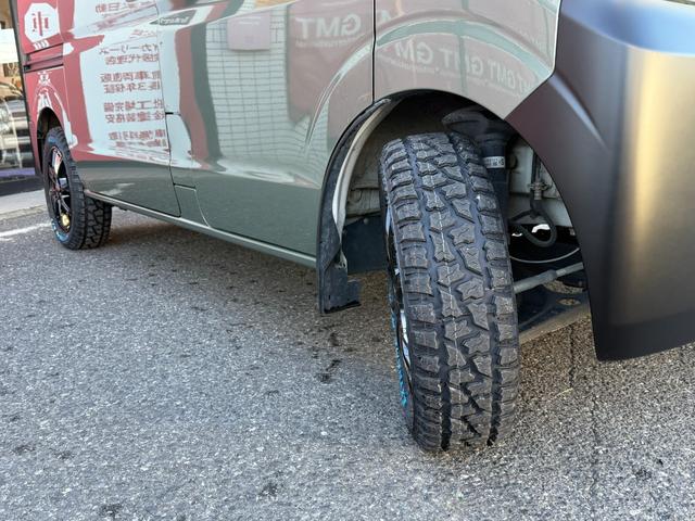 ＮＶ１００クリッパーバン ＤＸ　ＧＬパッケージ　アイビーグリーンメタリック全塗装済／プレミアプラチナ保証１年付／社外ナビ／ＴＶ／新品ヴェルザンディ　１４インチアルミ／新品マックストレックＲＴタイヤ／キーレスキー／２ｎｄ発進／整備記録簿２枚（15枚目）