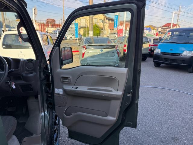 ＮＶ１００クリッパーバン ＤＸ　ＧＬパッケージ　アイビーグリーンメタリック全塗装済／プレミアプラチナ保証１年付／社外ナビ／ＴＶ／新品ヴェルザンディ　１４インチアルミ／新品マックストレックＲＴタイヤ／キーレスキー／２ｎｄ発進／整備記録簿２枚（33枚目）