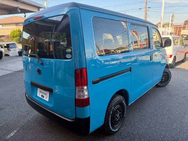 タウンエースバン ＧＬ　マイアミブルー全塗装済／プレミアプラチナ保証１年付／社外ナビ／ＥＴＣ／新品ラギット　１４インチアルミ／新品オープンカントリーＲＴタイヤ／キーレスキー／ライトレベライザー／整備記録簿３枚（8枚目）