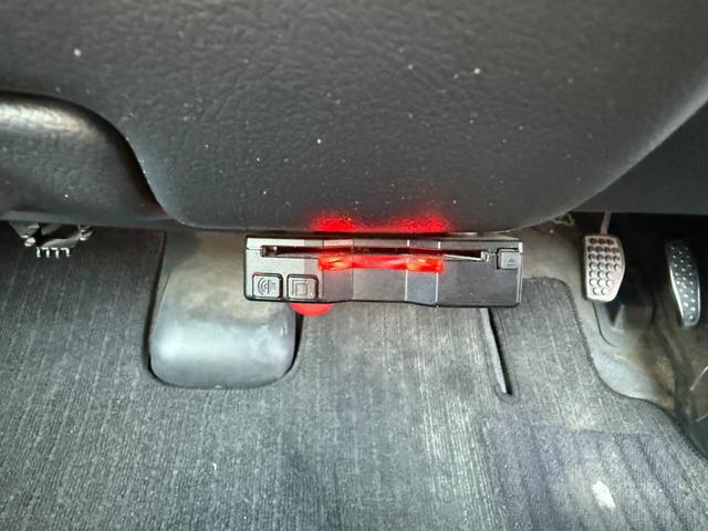 タウンエースバン ＧＬ　マイアミブルー全塗装済／プレミアプラチナ保証１年付／社外ナビ／ＥＴＣ／新品ラギット　１４インチアルミ／新品オープンカントリーＲＴタイヤ／キーレスキー／ライトレベライザー／整備記録簿３枚（27枚目）