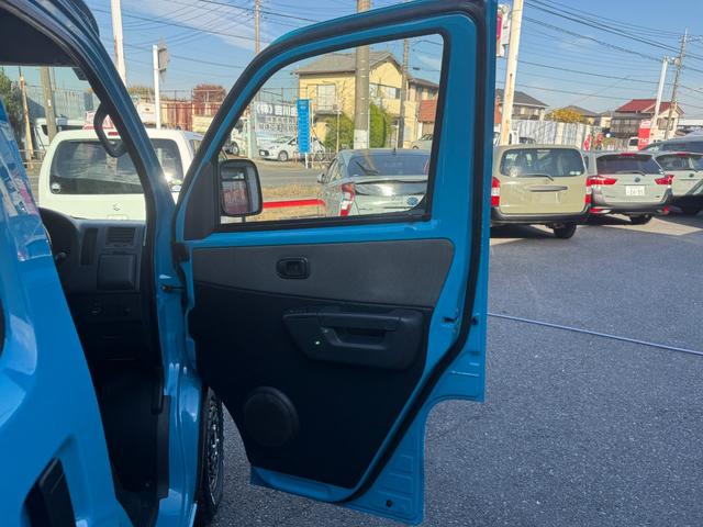 タウンエースバン ＧＬ　マイアミブルー全塗装済／プレミアプラチナ保証１年付／社外ナビ／ＥＴＣ／新品ラギット　１４インチアルミ／新品オープンカントリーＲＴタイヤ／キーレスキー／ライトレベライザー／整備記録簿３枚（31枚目）