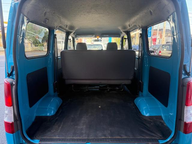 タウンエースバン ＧＬ　マイアミブルー全塗装済／プレミアプラチナ保証１年付／社外ナビ／ＥＴＣ／新品ラギット　１４インチアルミ／新品オープンカントリーＲＴタイヤ／キーレスキー／ライトレベライザー／整備記録簿３枚（36枚目）
