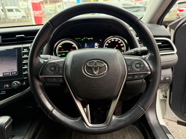 カムリ G プレミアプラチナ保証1年付/メーカーナビ/フルセグTV/バックカメラ/衝突軽減ブレーキ/新品ワーウィッククライヴァー19インチアルミ/新品ラルグス車高調/ETC2.0/スマートキー2個/整備記録簿2枚(19枚目)