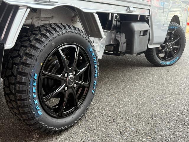 ハイゼットトラック ジャンボエクストラ　４ＷＤ／プレミアプラチナ保証１年付／純正ナビ／フルセグＴＶ／バックカメラ／衝突軽減ブレーキ／新品ヴェルザンディ　１４インチアルミ／コーナーセンサー／スマートキー／デフロック／ＬＥＤヘッドライト（17枚目）