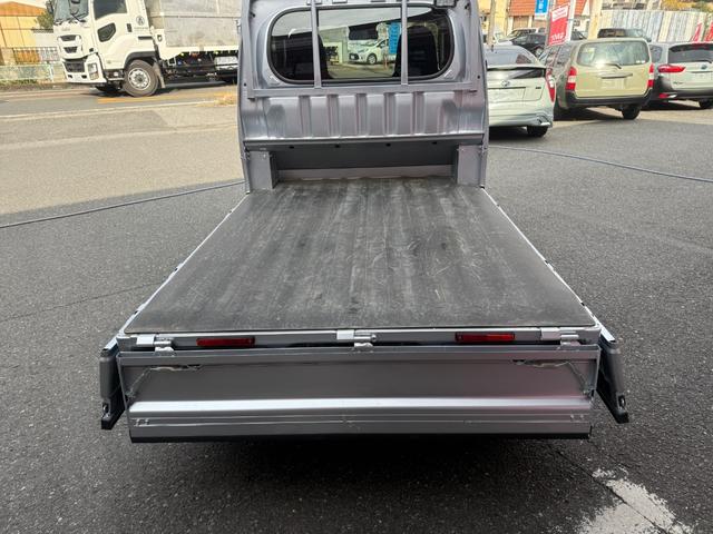 ハイゼットトラック ジャンボエクストラ　４ＷＤ／プレミアプラチナ保証１年付／純正ナビ／フルセグＴＶ／バックカメラ／衝突軽減ブレーキ／新品ヴェルザンディ　１４インチアルミ／コーナーセンサー／スマートキー／デフロック／ＬＥＤヘッドライト（22枚目）