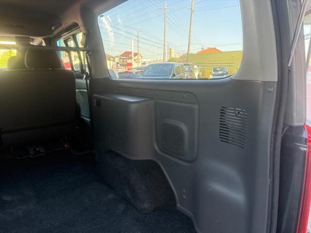 NV350キャラバンバン ロングプレミアムGX アーバンカーキ全塗装済/プレミアプラチナ保証1年付/純正ナビ/フルセグTV/バックカメラ/全方位カメラ/衝突軽減/新品M28バレット 16インチアルミ/新品オープンカントリーRTタイヤ/スマートキー(45枚目)